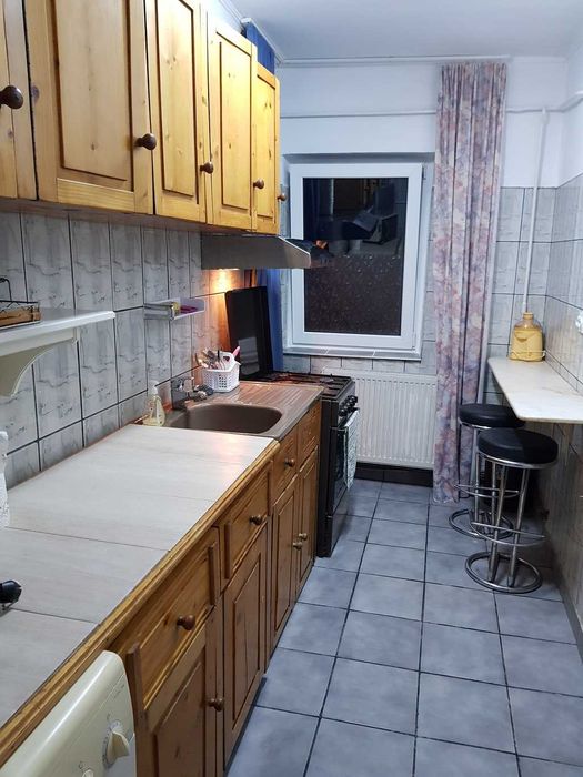 Garsoniera central de  inchiriat in Pitesti