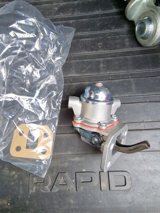 Pompa alimentare tractor landini toată gama avem tot felul de piese tr