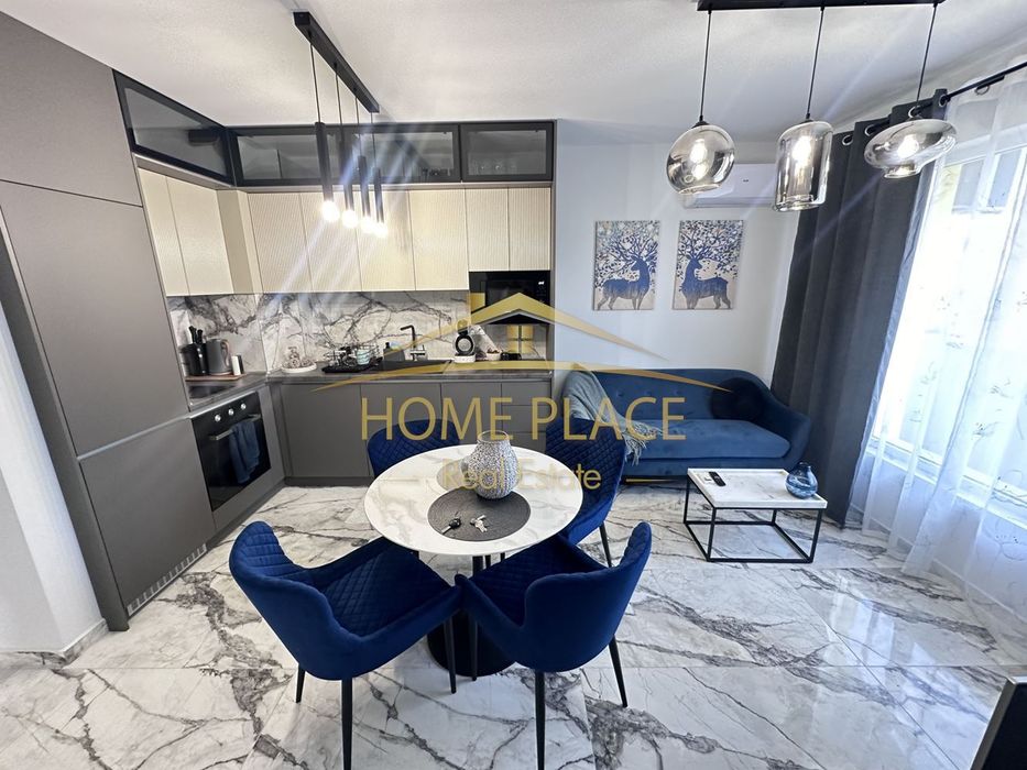 Дава се под наем Тристаен апартамент в Варна, Левски - 66 кв.м за 663 € - Снимка #2