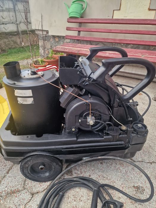 Aparat de spălat cu presiune monofazic Karcher HDS 601 C