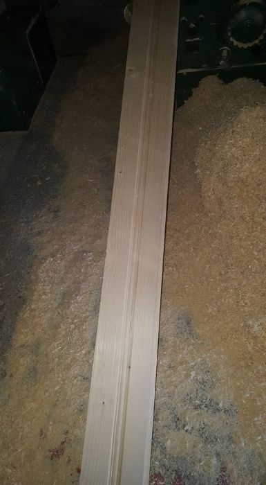 Pazie (Bazie),Lambriu