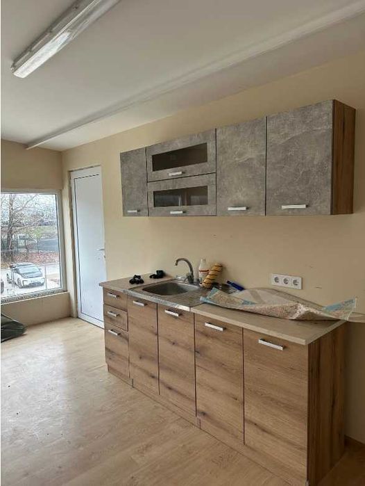 Дава се под наем Склад в Варна, Център - 1100 кв.м за 5984.34 € - Снимка #7