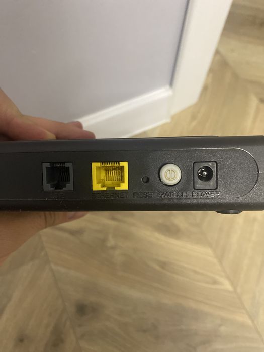 Маршрутизатор D-link DSL-2500U