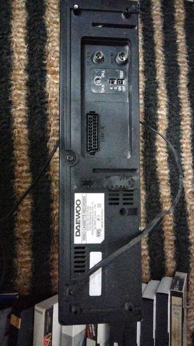 Видеомагнитофон кассетный, пульт родной, паспорт в наличие.