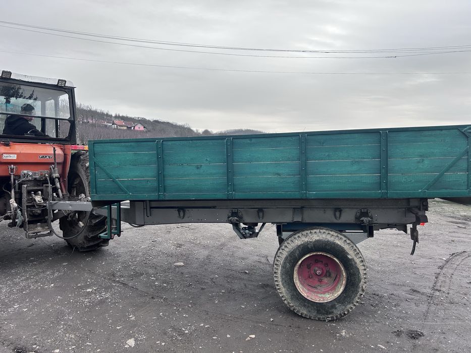 Remorca basculabila pe spate !!!