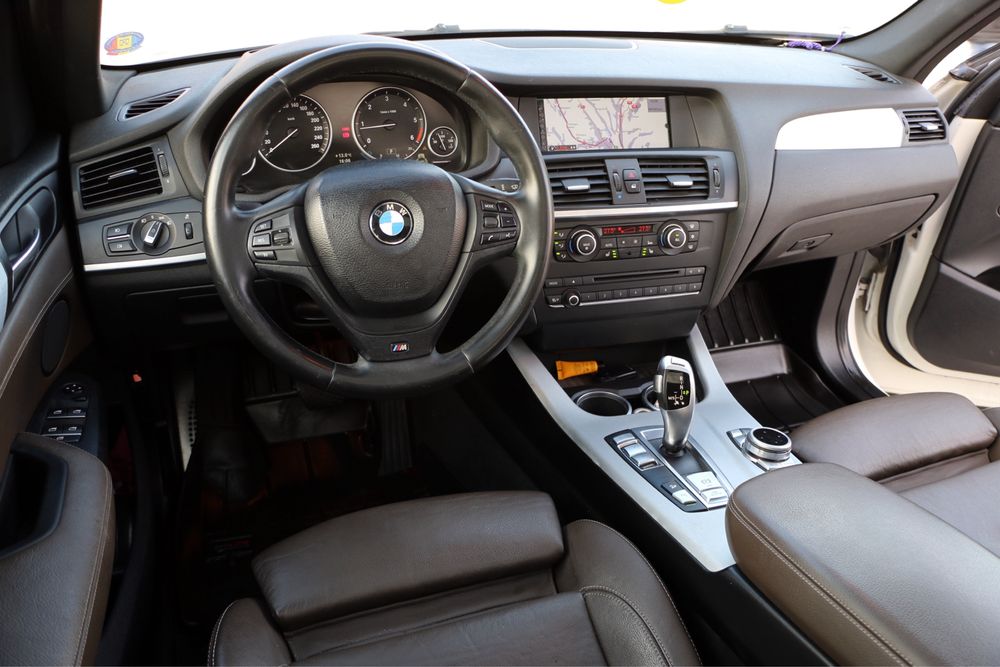 BMW X3 / M-paket / 2012 / Pano / Proprietar / Impecabil