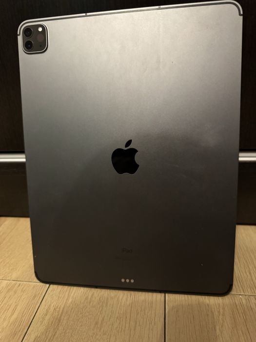Ipad Pro 12.9 Generatia 5, celluar 256gb
