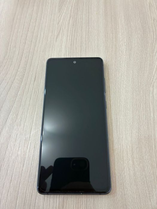 Продам Samsung galaxy S20 FE