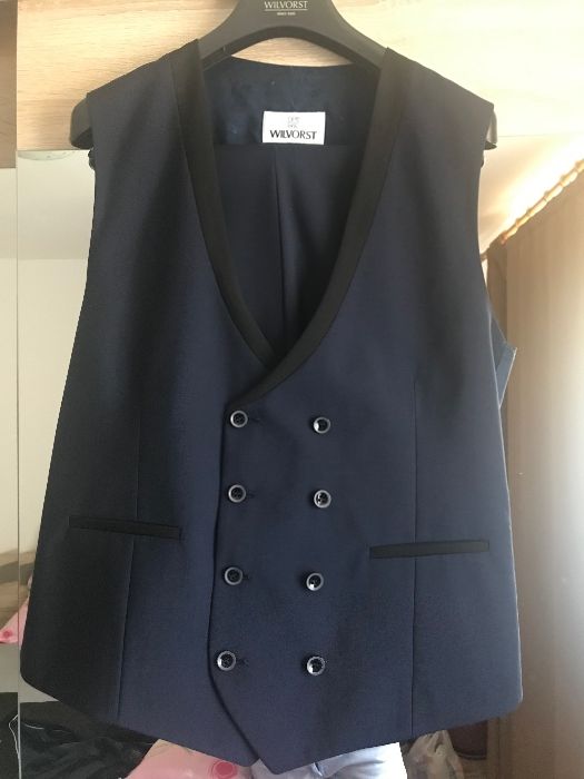 Vând costum mire Wilvorst