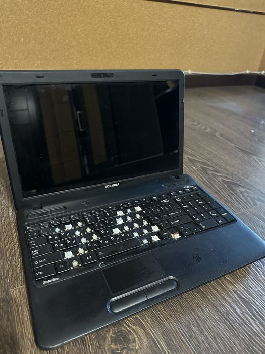 Ноутбук на запчасти