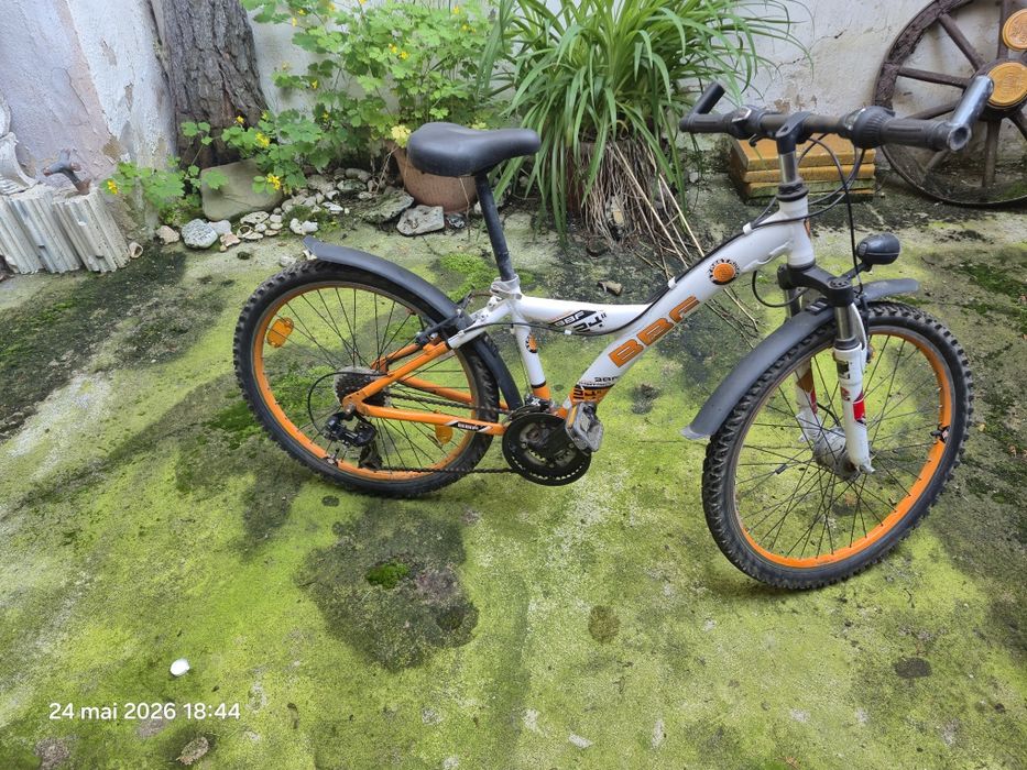 Bicicletă 24 Băieți BBF