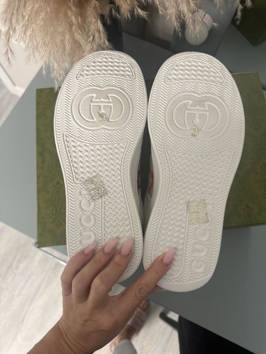 Sneakersi Gucci