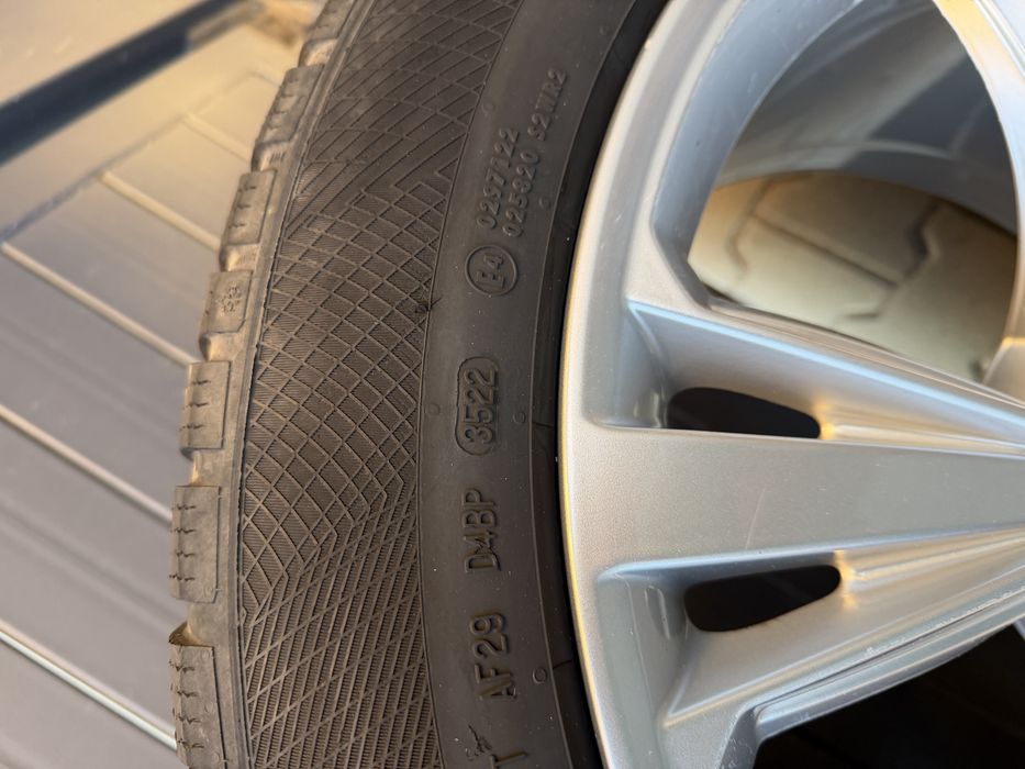 Vand jante Audi Q8 285/45/21