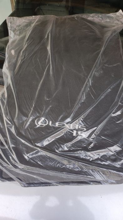 Roti cu jante Lexus IS 300 H.