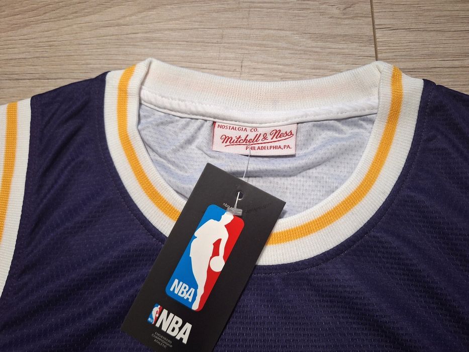 Баскетболен потник на Меджик Джонсън #Лейкърс #32# Mitchell&Ness!