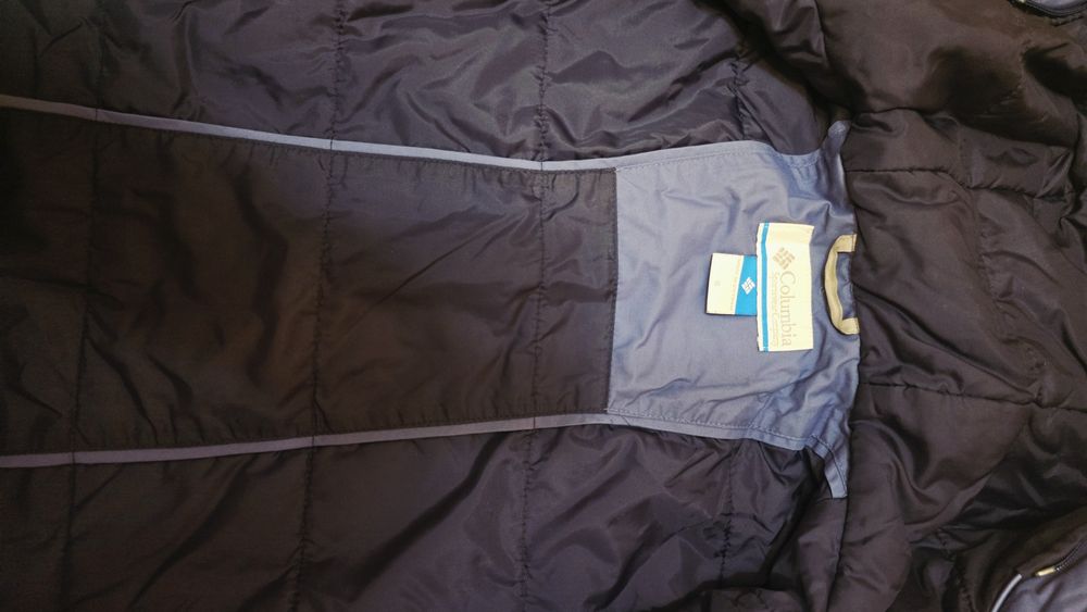 Geacă damă Columbia Omnitech  mărimea  36- 38