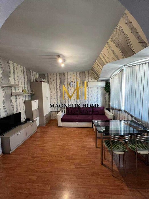 Елегантен двустаен апартамент на метри от морето в ж.к. Лазур