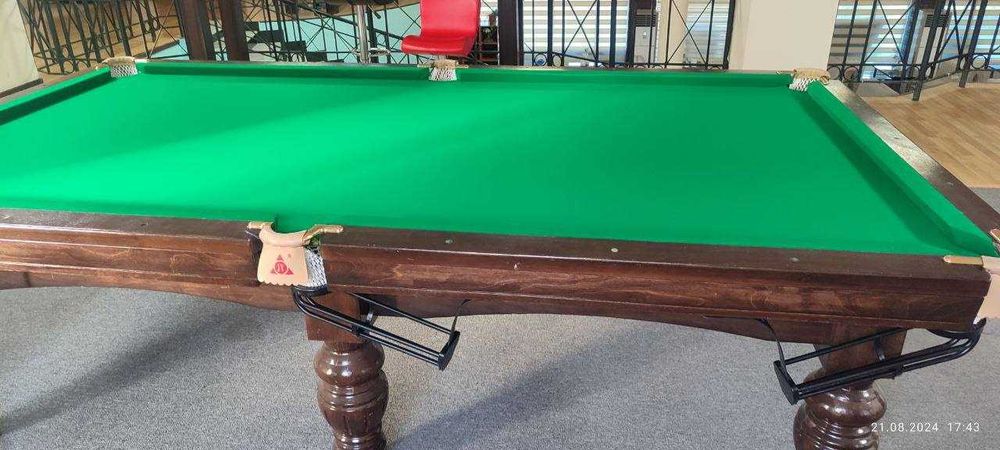 Bilyard stoli sotiladi (ideal holatda) / Продаётся бильярдный стол.