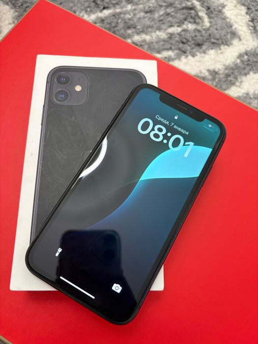 Айфон 11  мобильные телефон