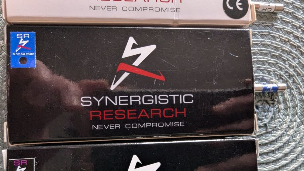 Synergestic Research Purple Blue Red Quantum Fuse HiFi Бушони
