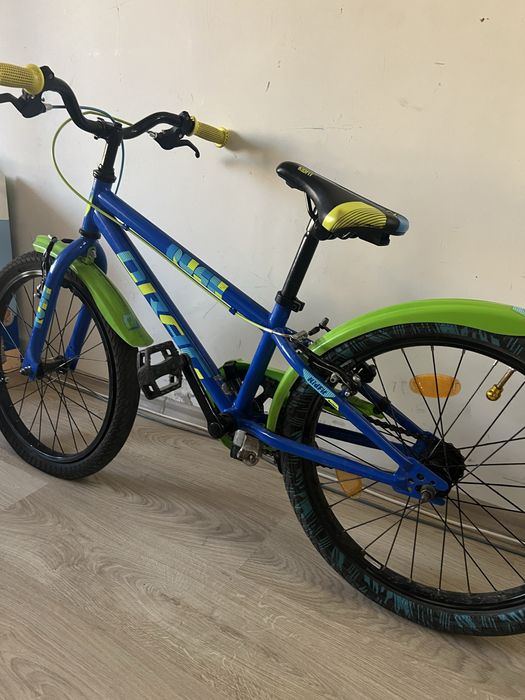 Drag rush 18 blue green