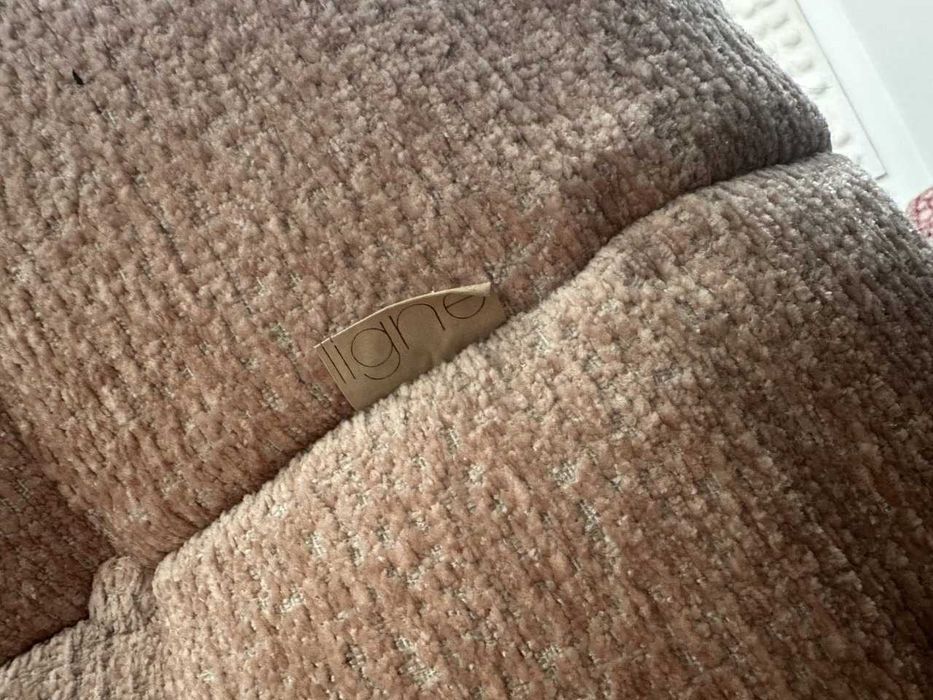 Togo Ligne Roset Velvet Powder Pink