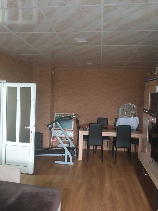 Тристаен апартамент