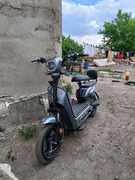 39000 продам скутер Беркут8