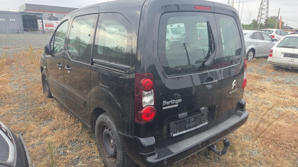 Citroen Berlingo - An 2013 - 1.6 HDi Cutie Automată