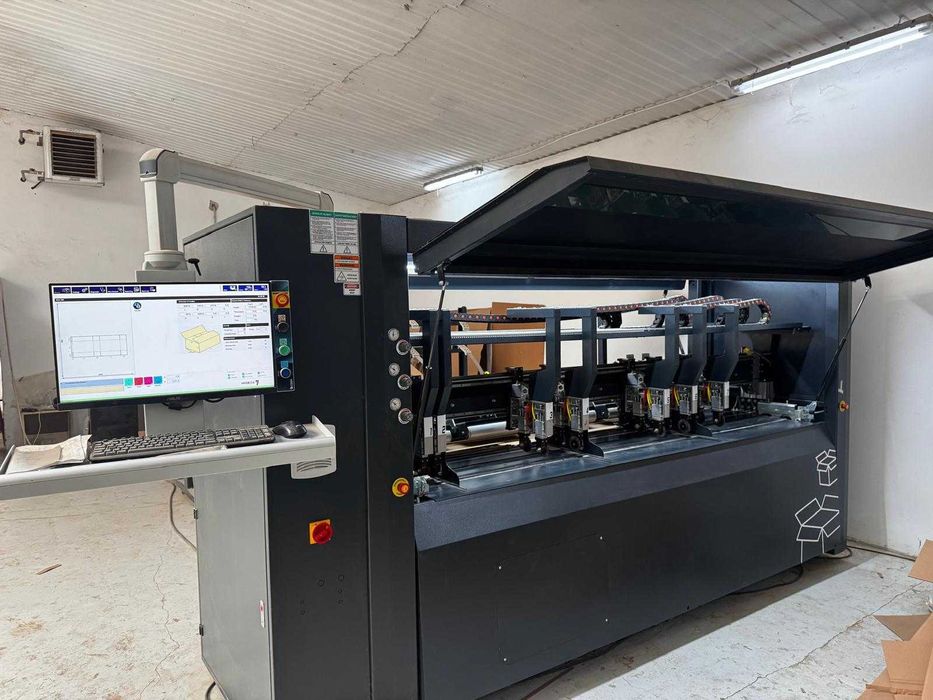 Masina automata de facut cutii carton