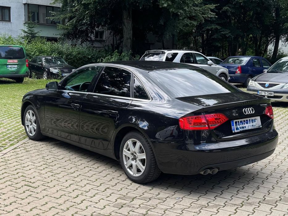 Vând Audi A4-B8-2011!