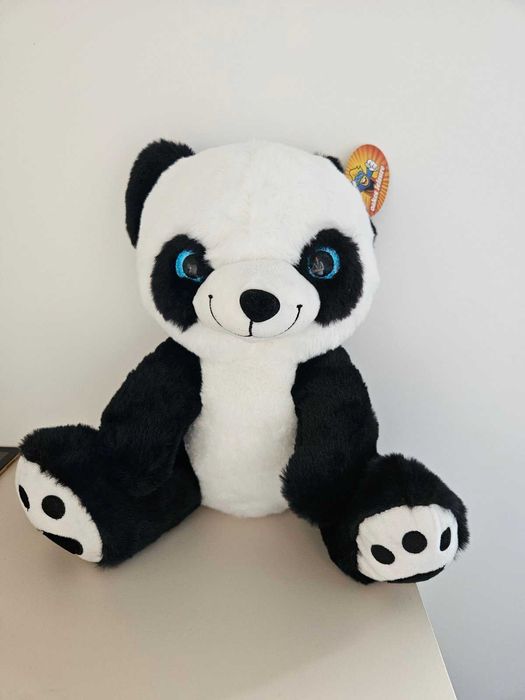 плюшена играчка от марката Oakes Leisure