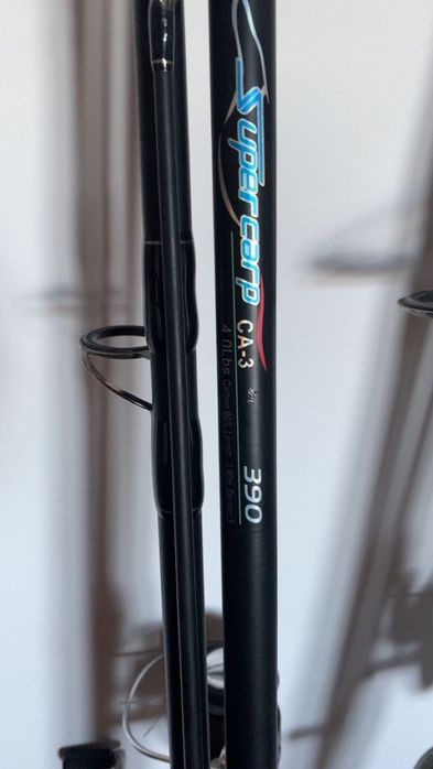 Vând două lansete  de crap super carp 390
