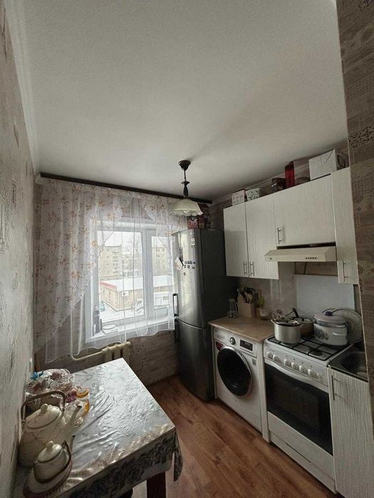 Продам 3хком квартиру по Ворошилова