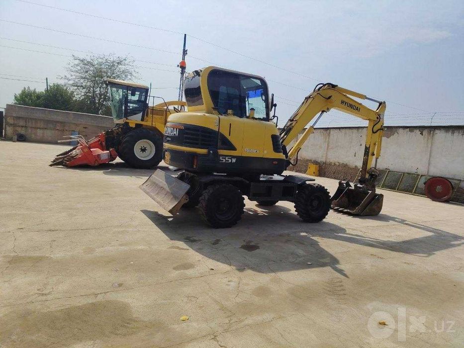 Экскаватор Hyundai Robex 55W