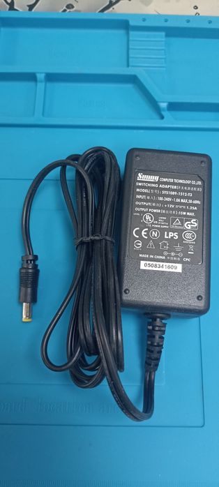 Блок питания 12V 1.25A для монитора / роутера / камер