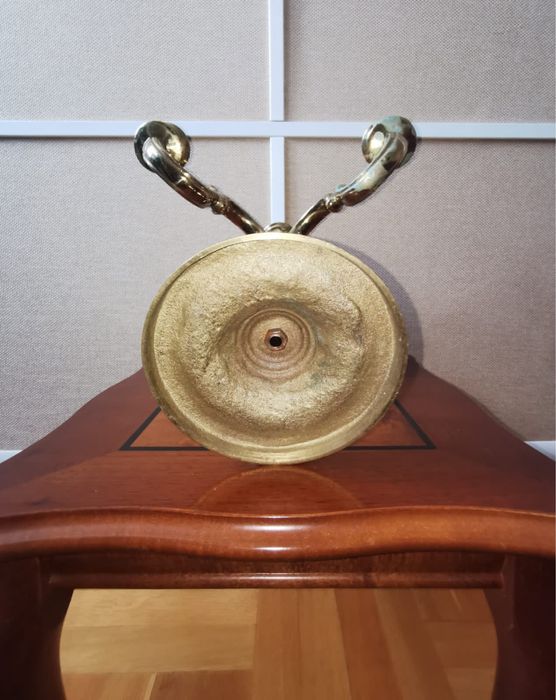 Антикварен бронзов свещник петица масивен тежък позлатен