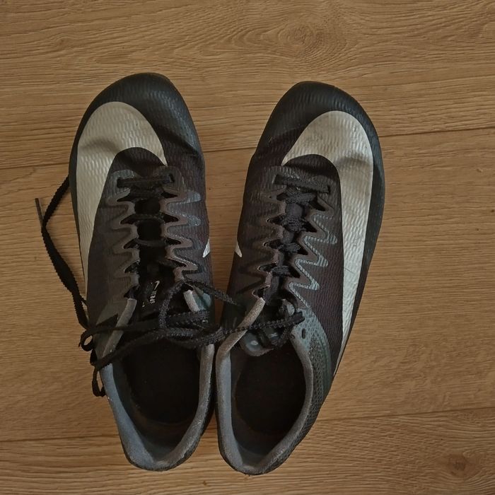 Шпайкове за лека атлетика