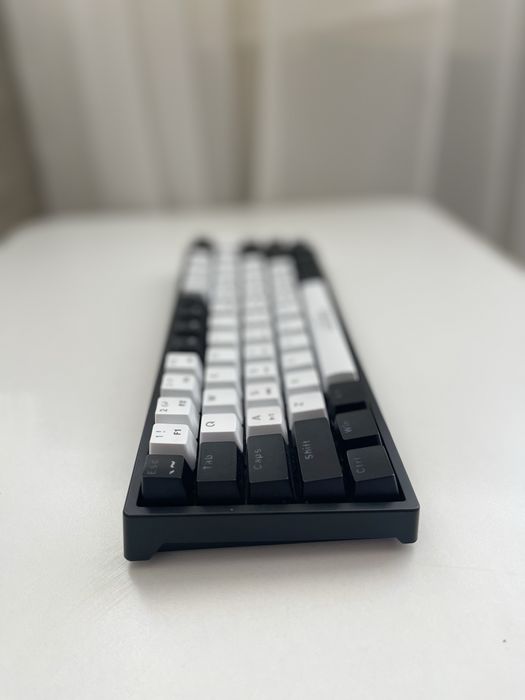 Продам клавиатуру Leaven k620