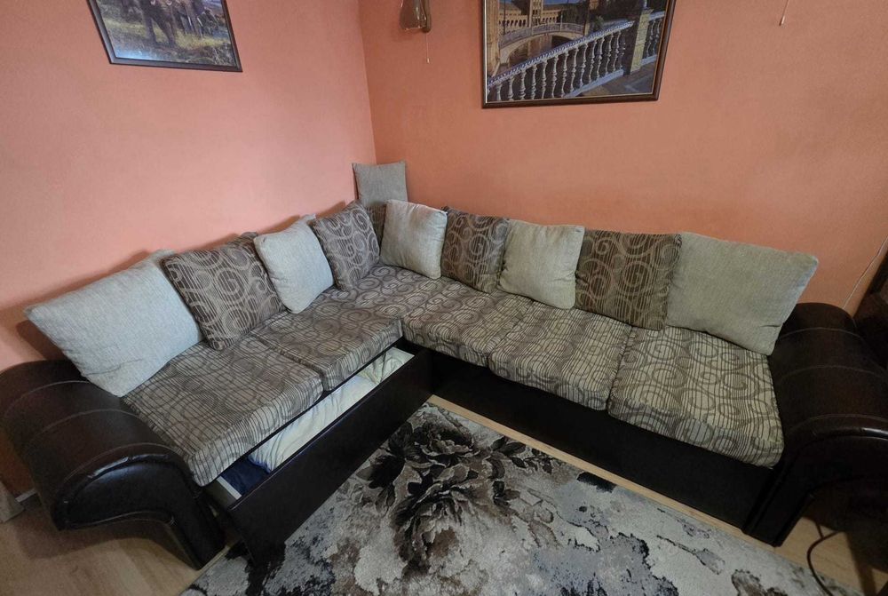 Ъглов диван 2.15/2.70 м.