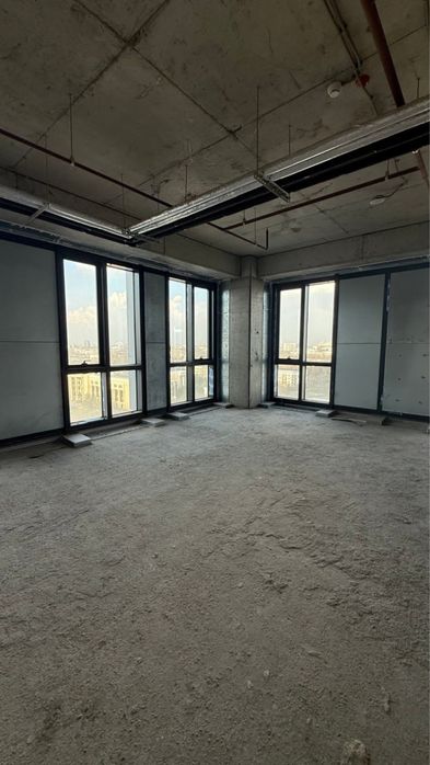 ЖК. «Нест Оне» Продаётся Нежилое !!!  13этаж . 67м2