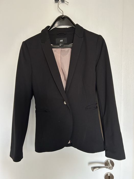 Дамски сака в черно и бяло, размер С