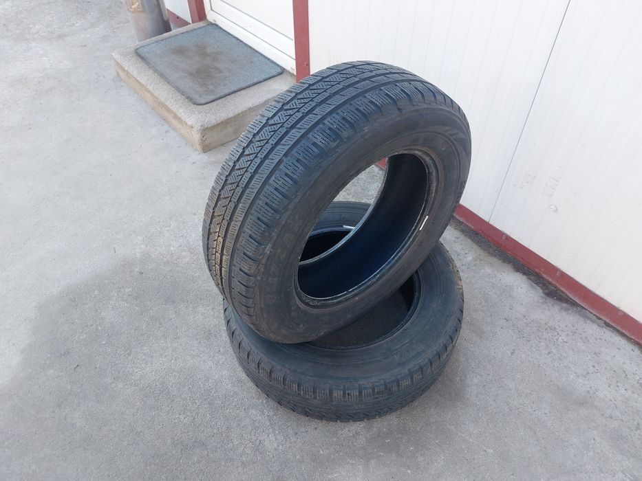 100 lei bucata! Doua anvelope M+S 215 60 16 Bridgestone