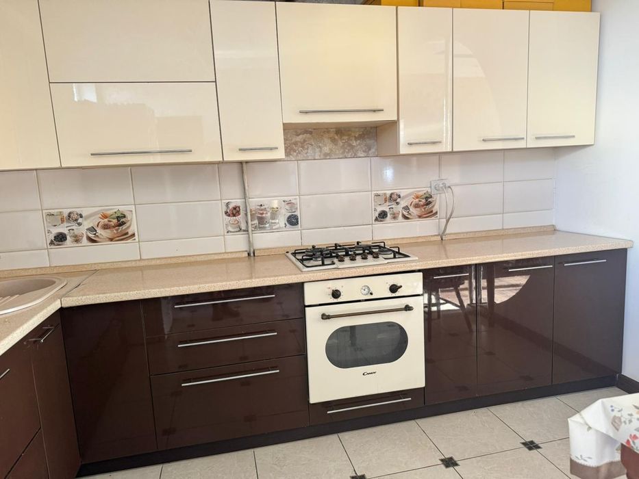 Кухонный гарнитур