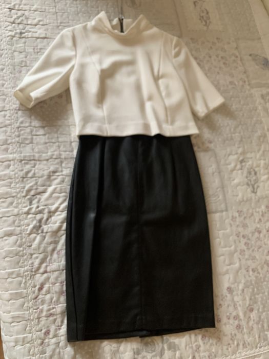 Рокля елегантен стил, в два цвята, кожа и плат