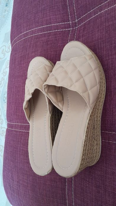 Продам шлепки. Турция. Новые
