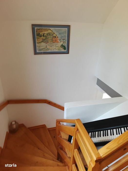 Super Oferta De Preț - Pestera Casa De Vanzare - Moeciu!