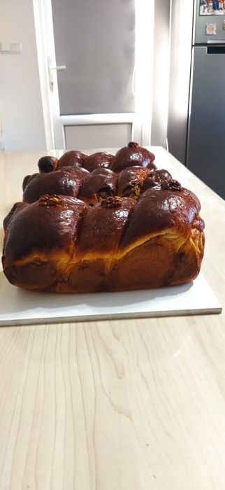 Cozonaci si prajituri de casa asortate