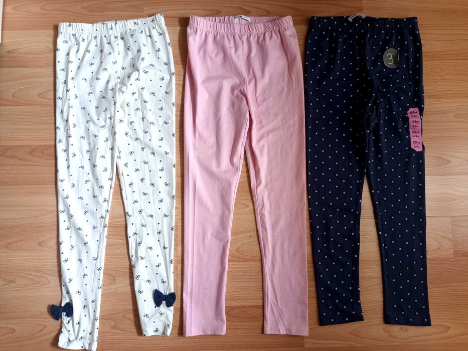 Нови дрешки размери 98/104/110/122см.