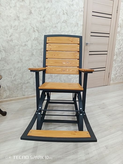 Кресло качалка маятниковая